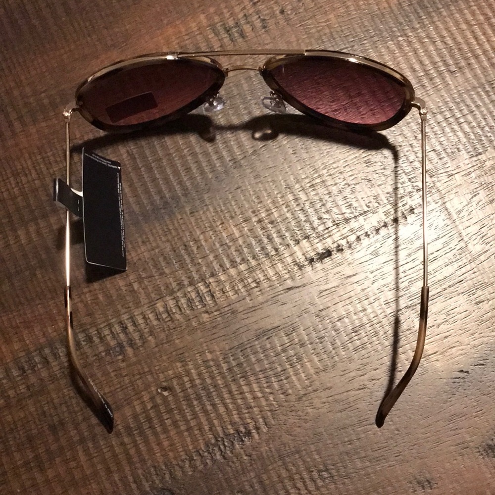 🦉FINAL PRICE🦉 NWT~ JONES NEW YORK TORTOISE AVIATOR SUNGLASSES - Picture 6 of 9